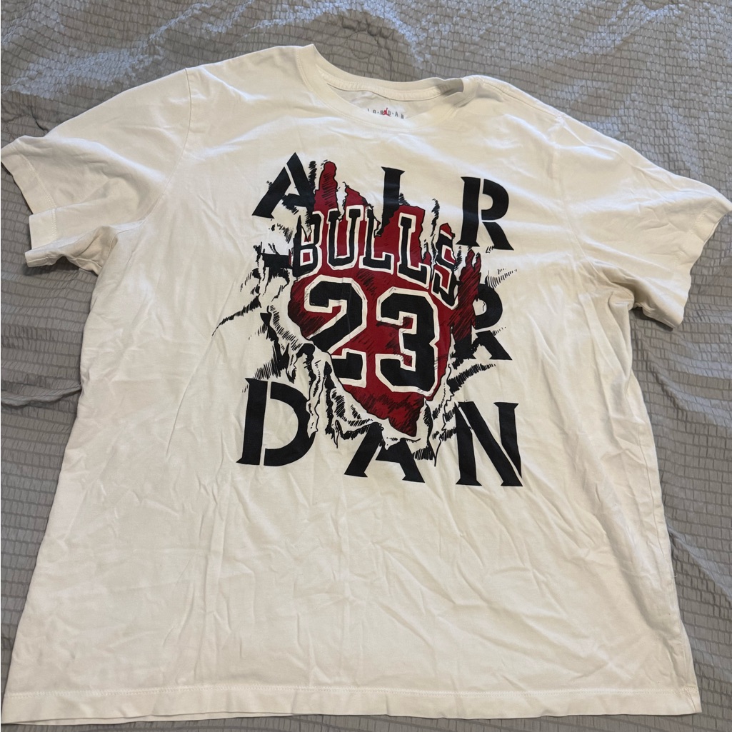 Jordan Air Bulls 23 Graphic Tee - White And Red